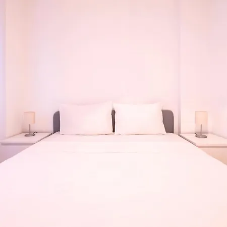 Comfortable Modern House In The Heart Of Lejlighed *